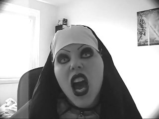Sexy Böse Nonne Lipsync