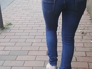 Nice ass und Schuhe ( Kein Abspritzen )