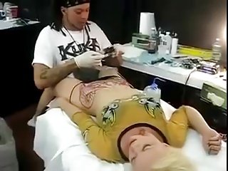 Оргазм от татуировки